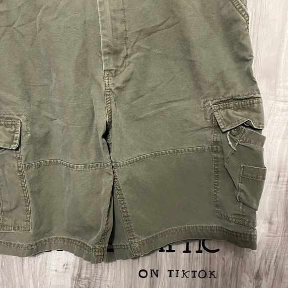 Wonderwall Broken In Cargo Shorts Army Green Mens Size 36 - Picture 5 of 14